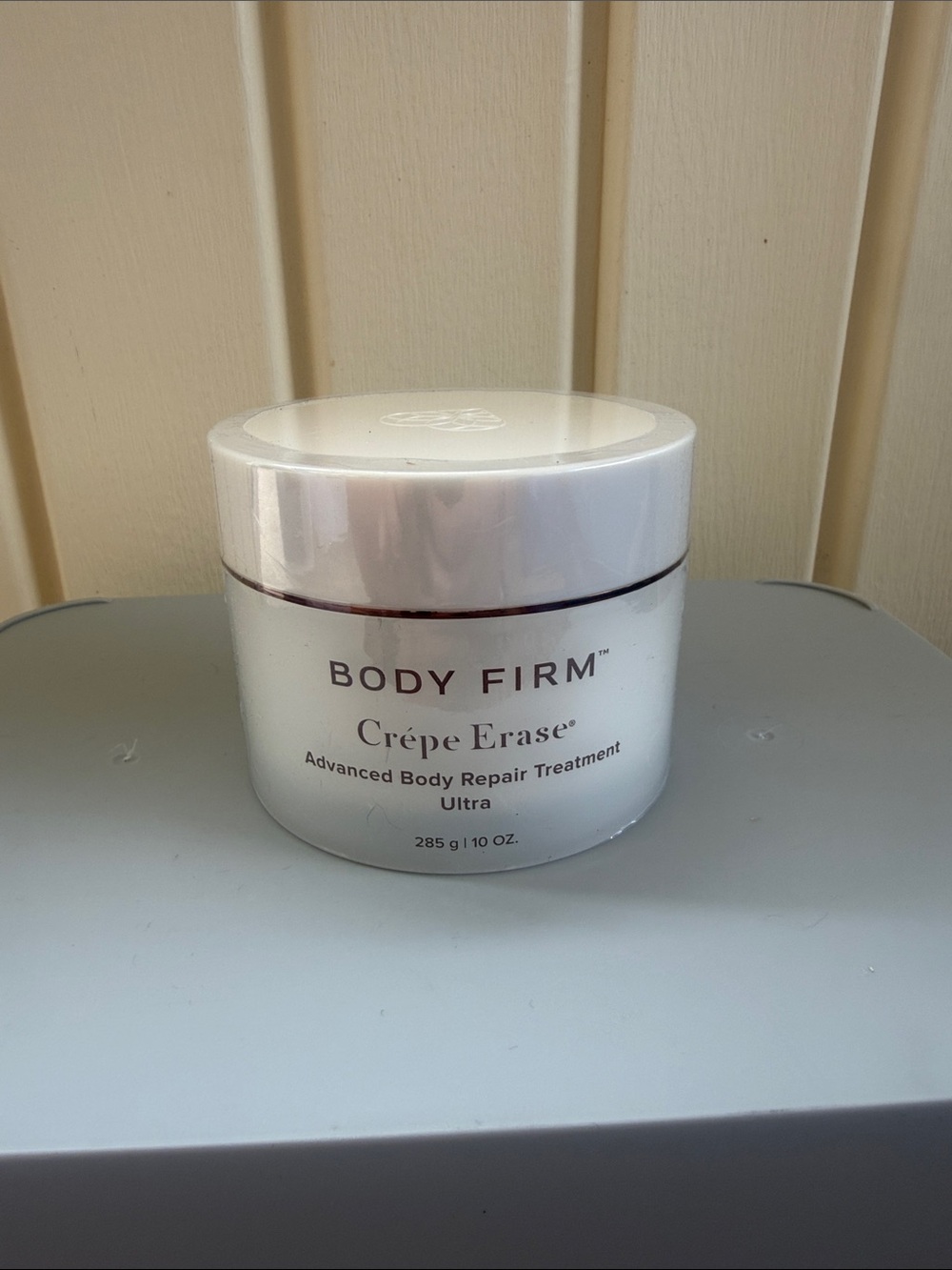 BODY FIRM Crêpe Erase Advanced Body Repair Treatment - White